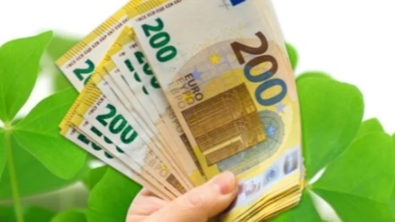 Αναβολή του Φόρου Ηλεκτρονικού Τσιγάρου στην Ιρλανδία Αναβολή του Φόρου Ηλεκτρονικού Τσιγάρου στην Ιρλανδία